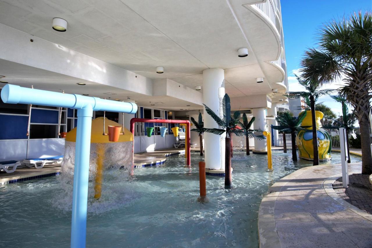 Aparthotel Deluxe Ocean Front Two-bedroom In Sandy Beach